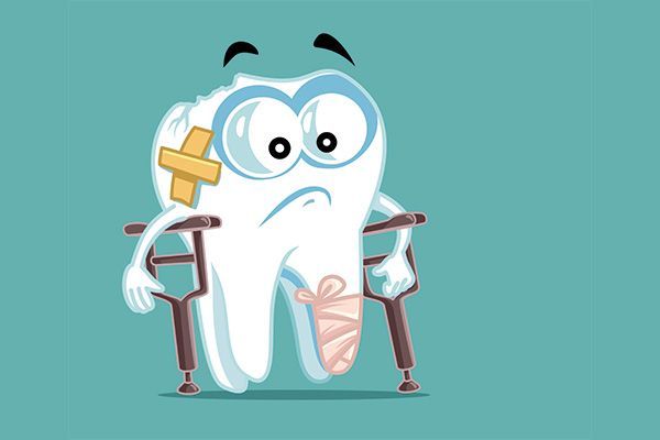 Solutions From an Emergency Dentist for a Knocked-Out Tooth
