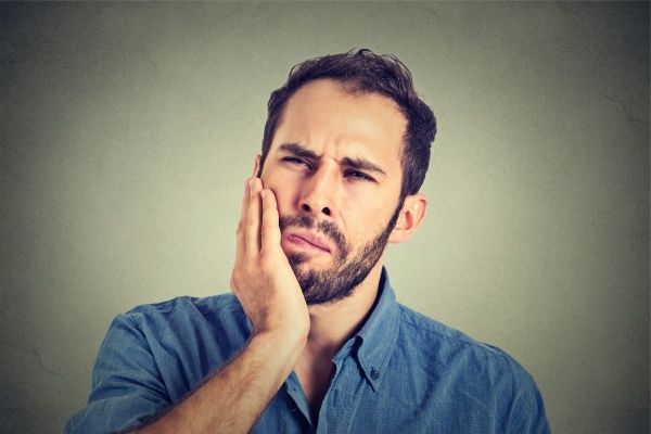 5 Signs You May Have Tooth Decay Forming