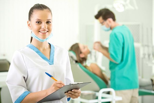 Seeing an Oral Surgeon for Wisdom Tooth Extractions
