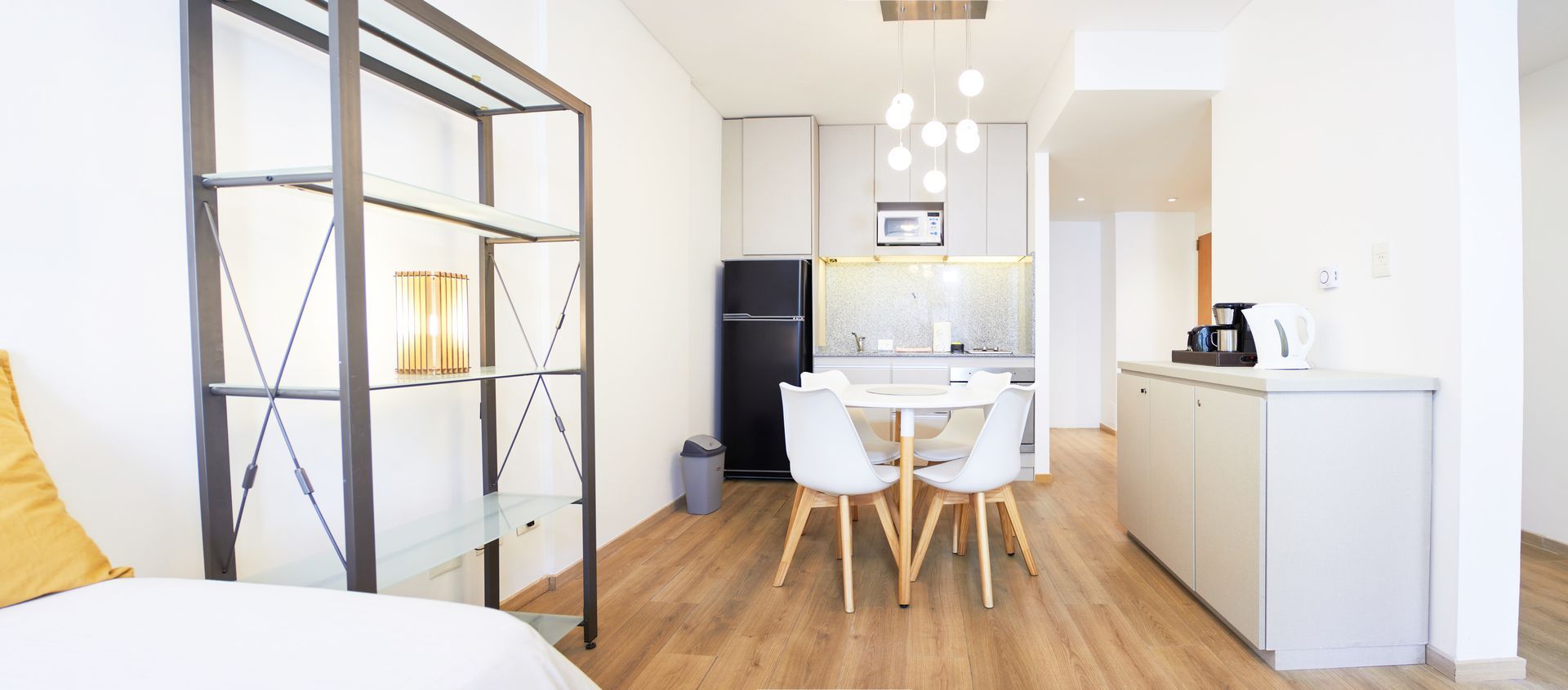 Apartamento de 1 dormitorio con balcón. 