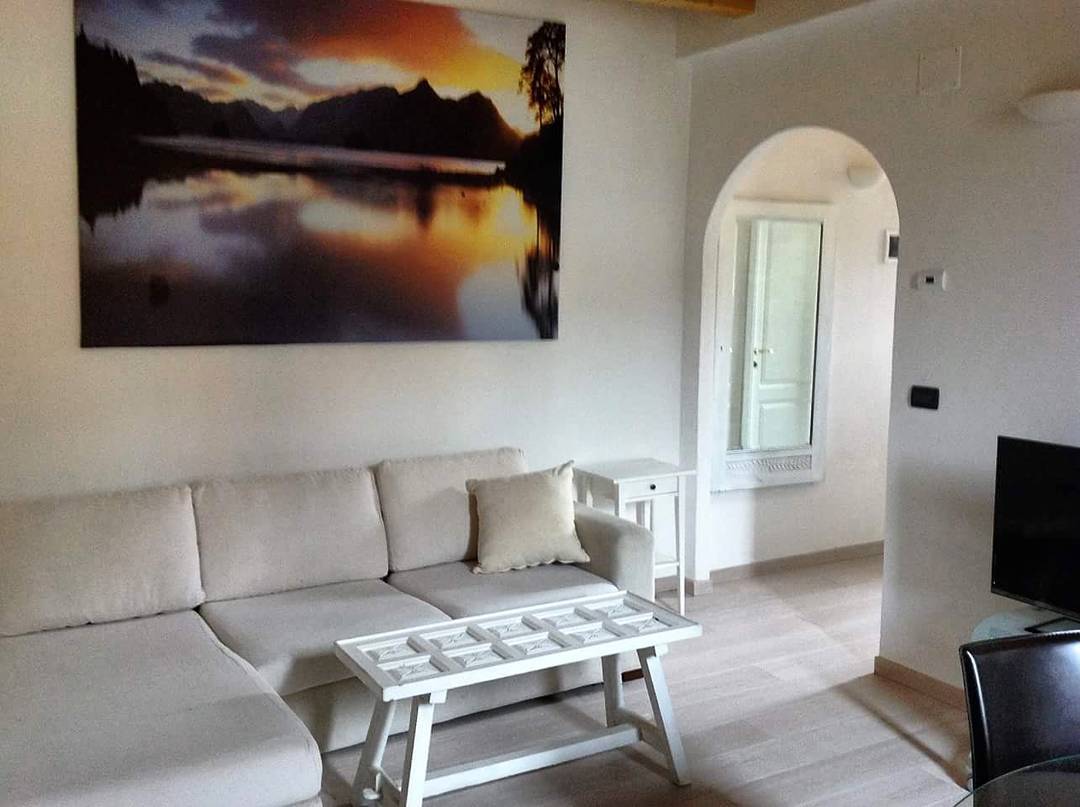 suite living area for rent in Bologna