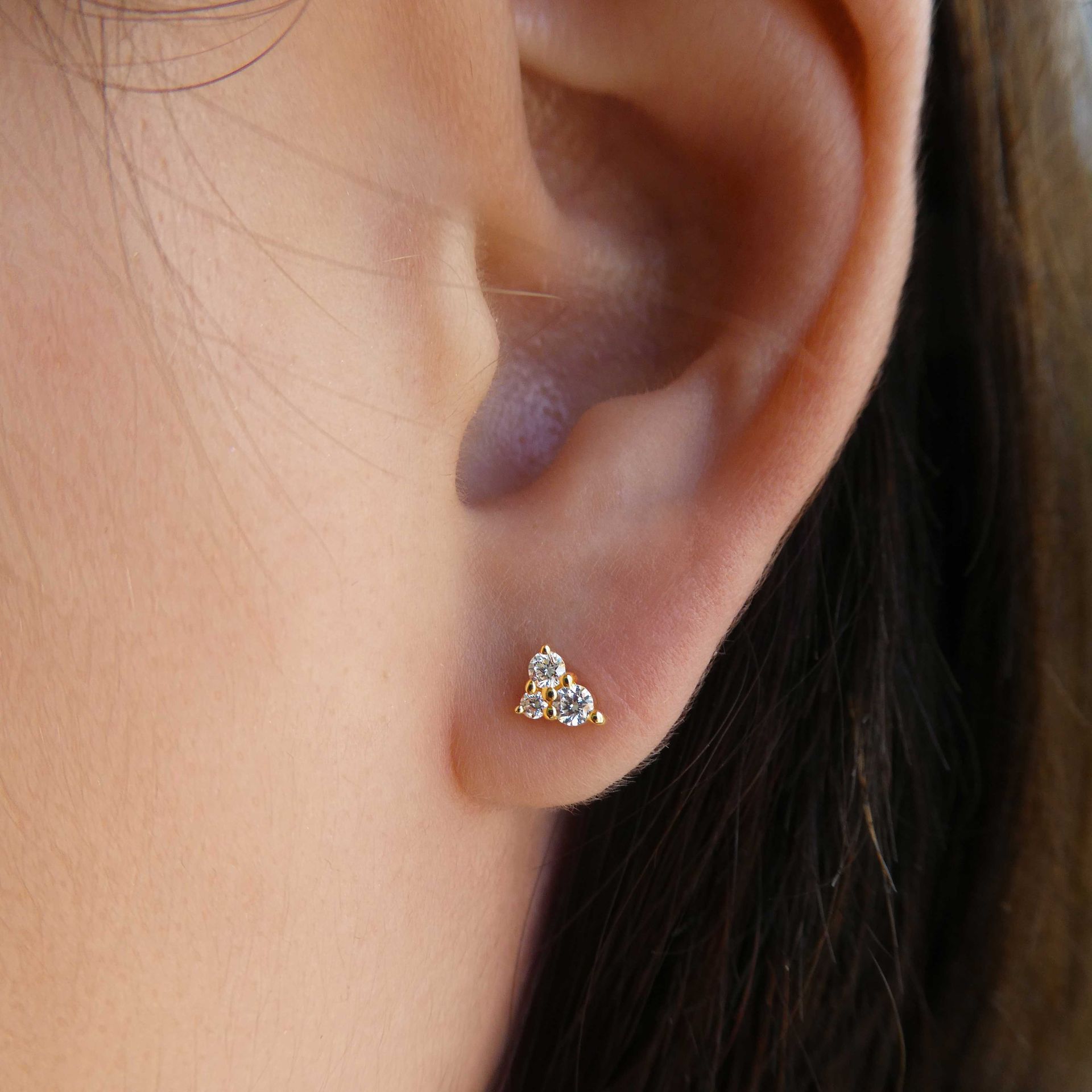 Kimberfire constellation earrings in white gold.
