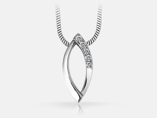 SAZ35 Diamond Pendant