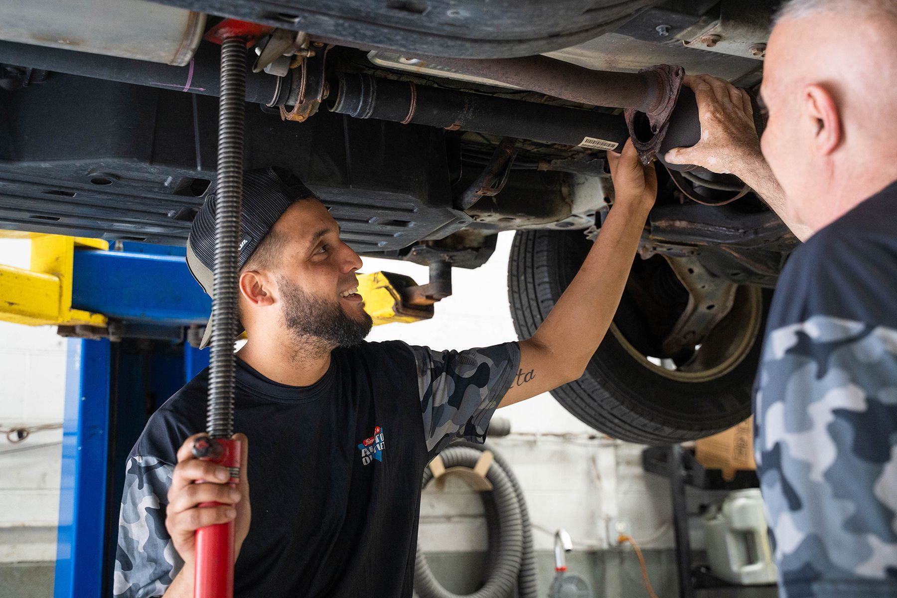 Inside our Garage in Fishkill, NY | Jimmy's Auto Outlet