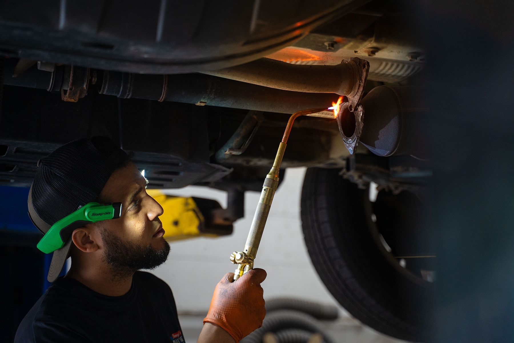Inside our Garage in Fishkill, NY | Jimmy's Auto Outlet
