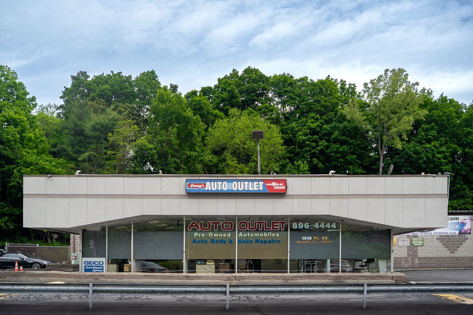 Outside view of our shop in Fishkill, NY | Jimmy's Auto Outlet