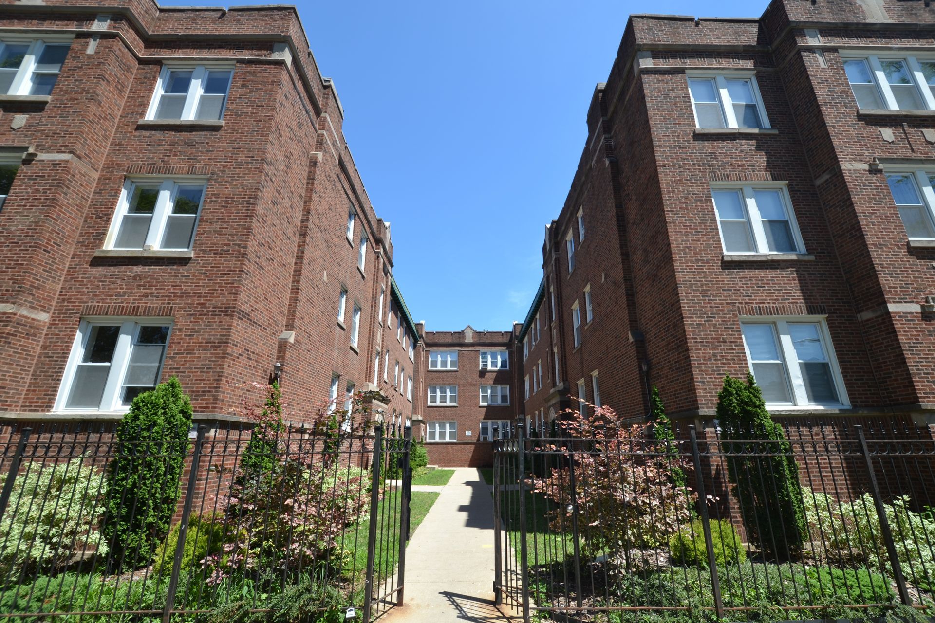 4903 N. Whipple