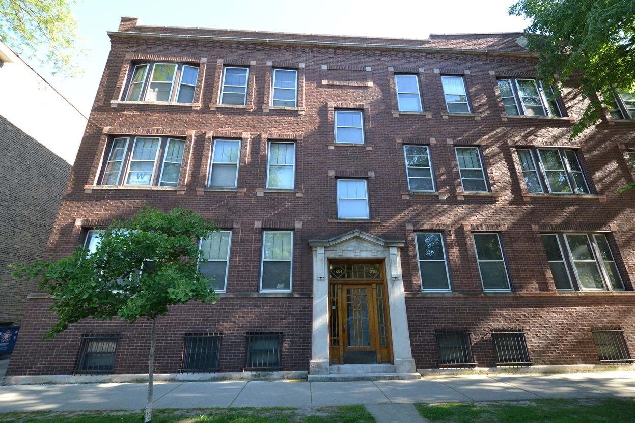 1251-53 W. Grace