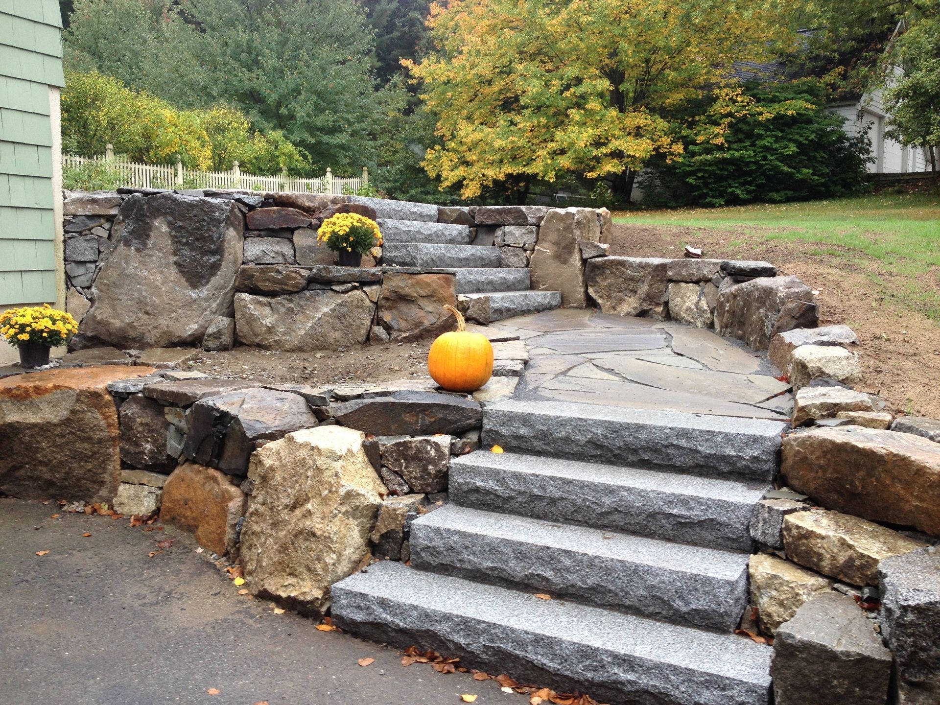 Natural Stone Steps Design