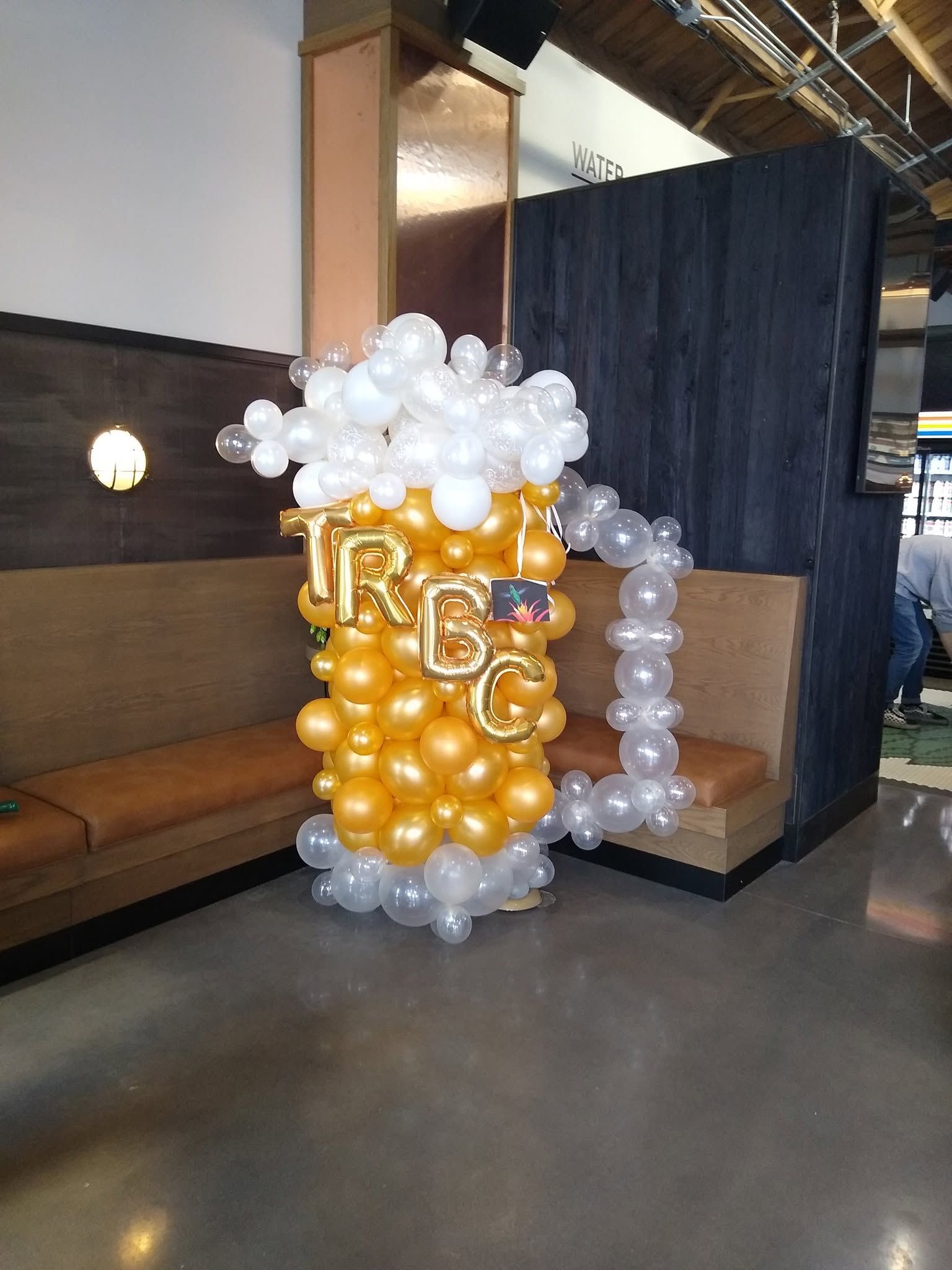 Custom Balloon Sculptures