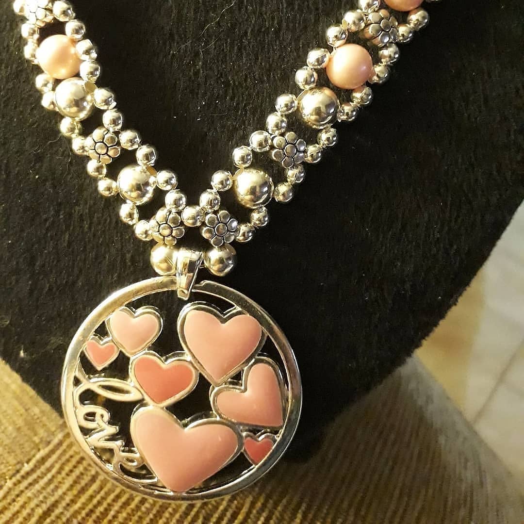 collar de pierdas