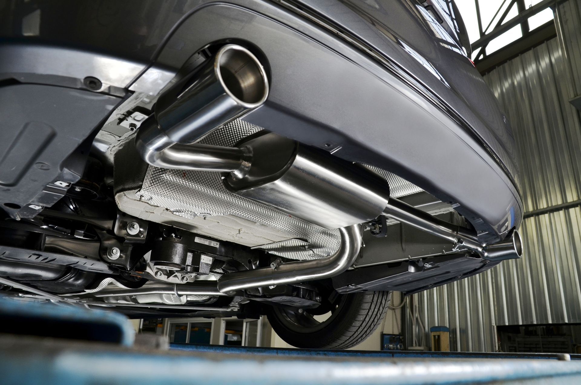 Is Your Muffler Causing That Loud Exhaust Sound? | Ed Hanson's Muffler Service