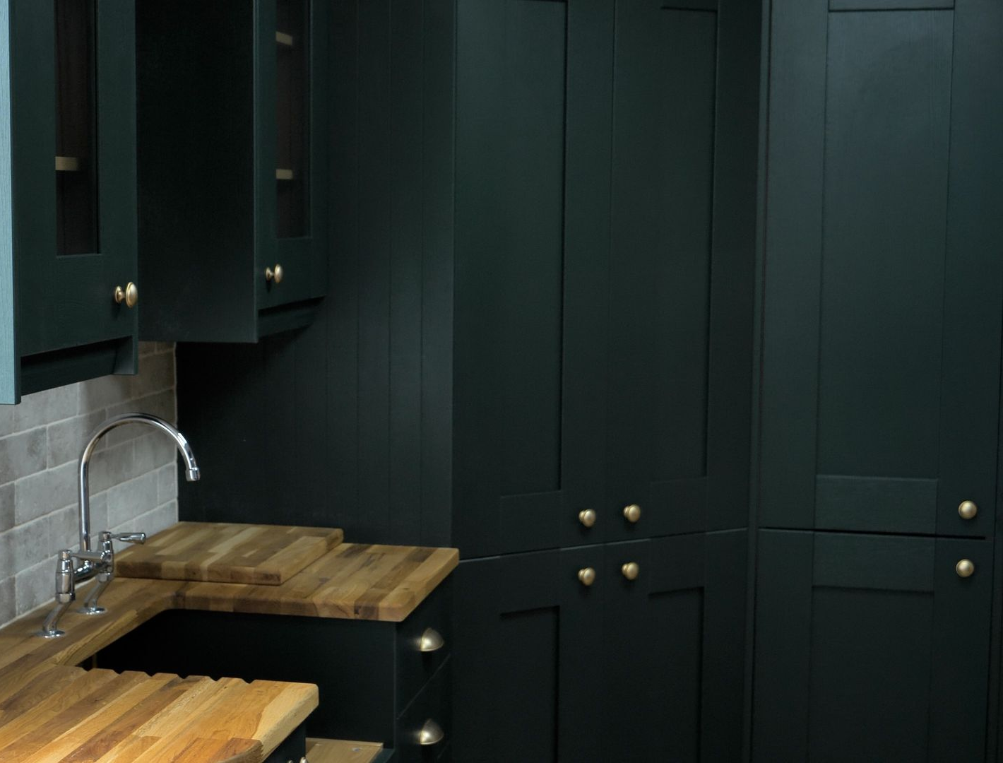 Small Kitchen Colours