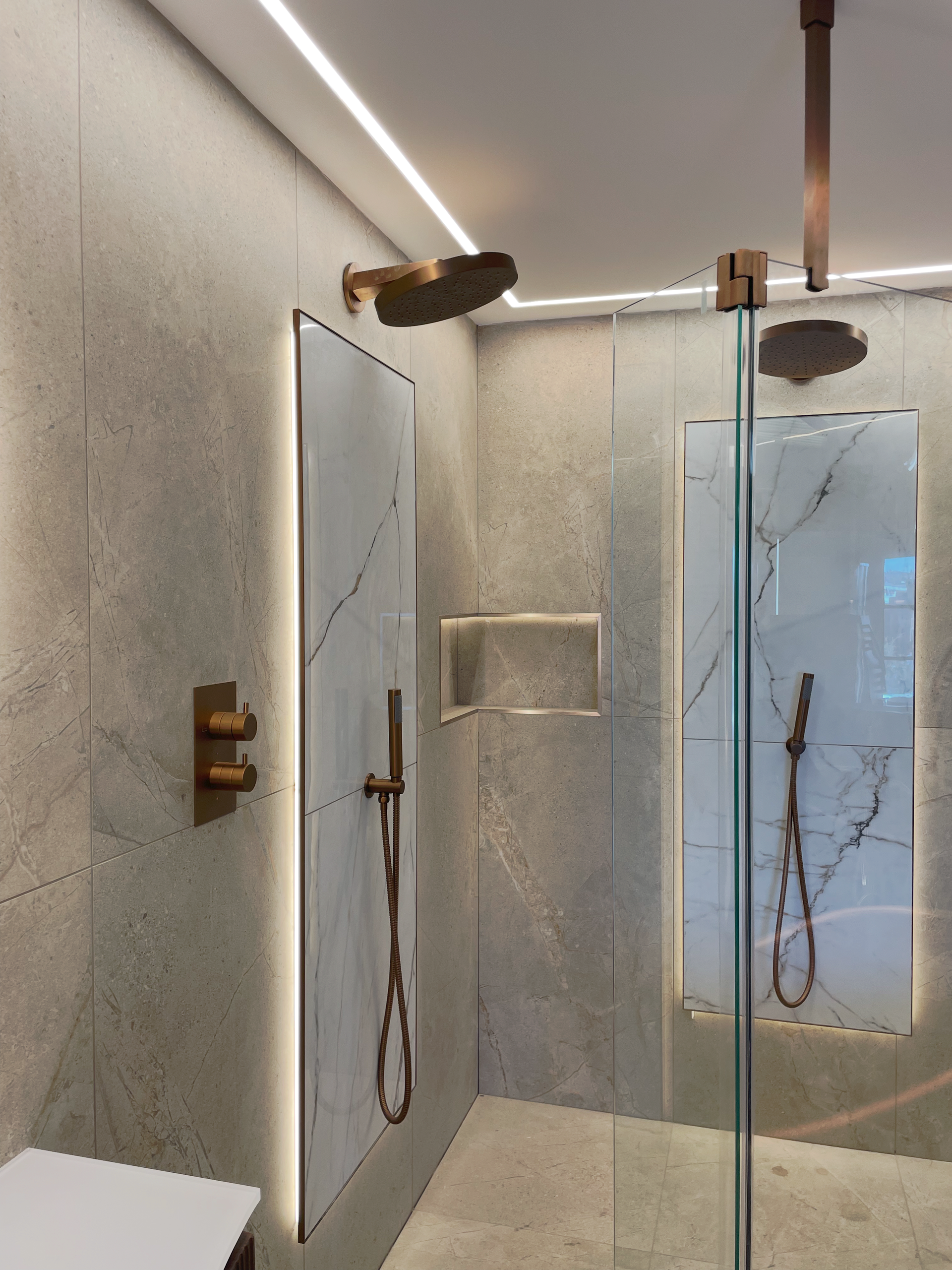 Double shower in Swadlincote Showroom