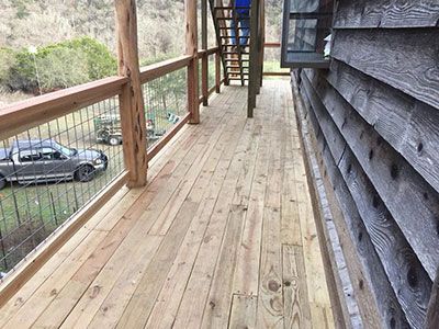 deck with fencing