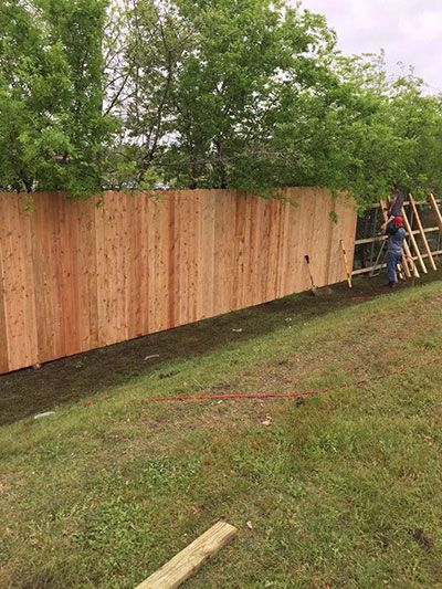 privacy wood fence builder