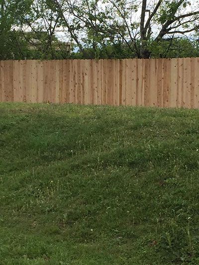 privacy wood fence builder
