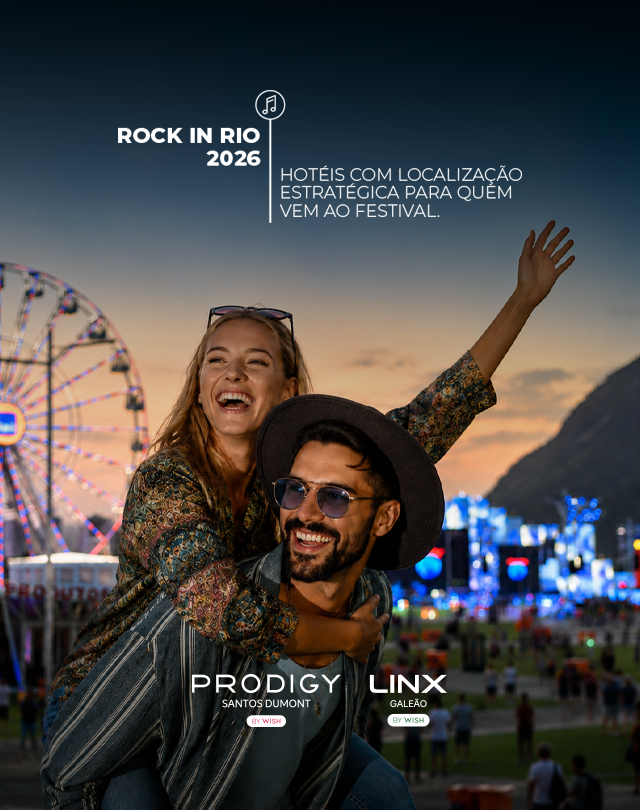 Casal sorrindo no Rock in Rio 2026 com roda-gigante ao fundo e texto promocional do evento
