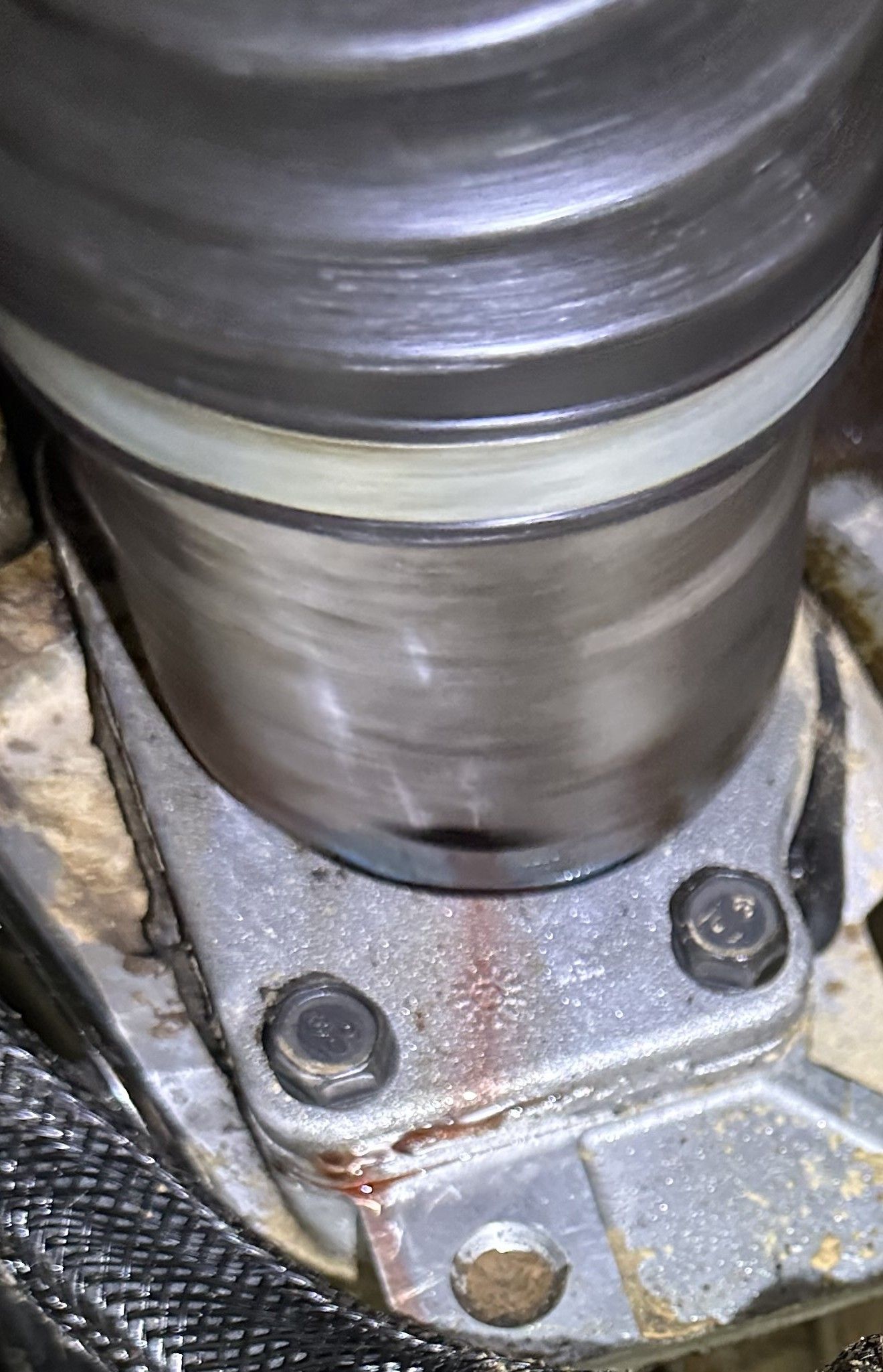 Transmission fluid leak at an axle seal