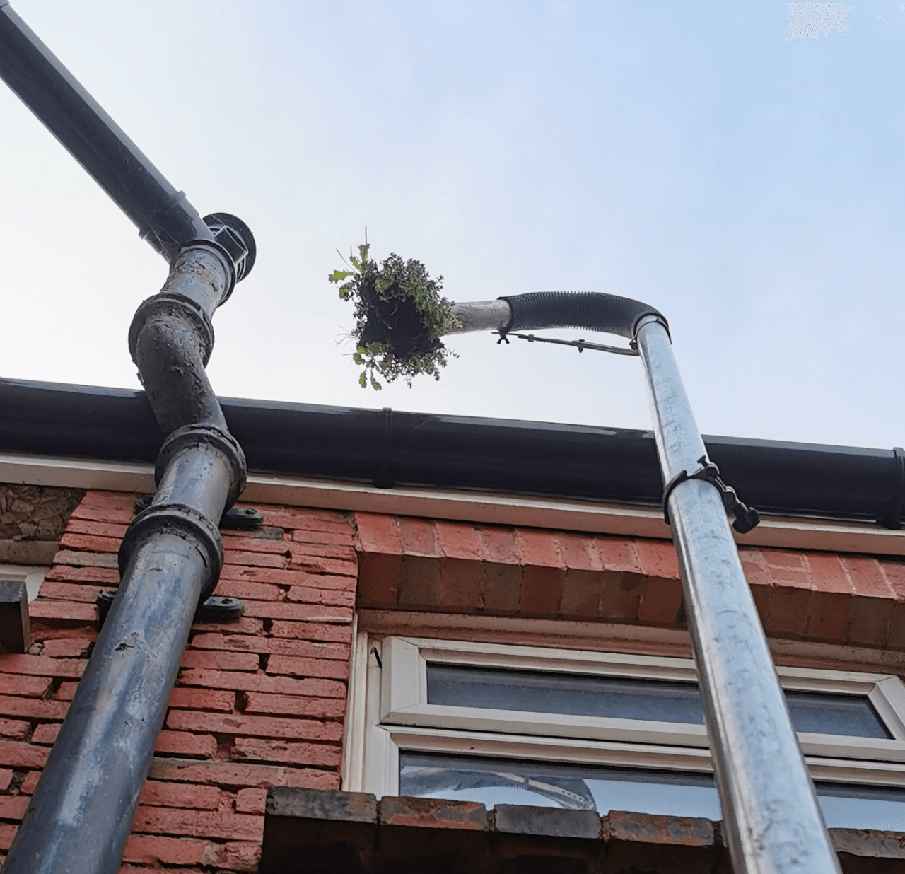 Gutter vac