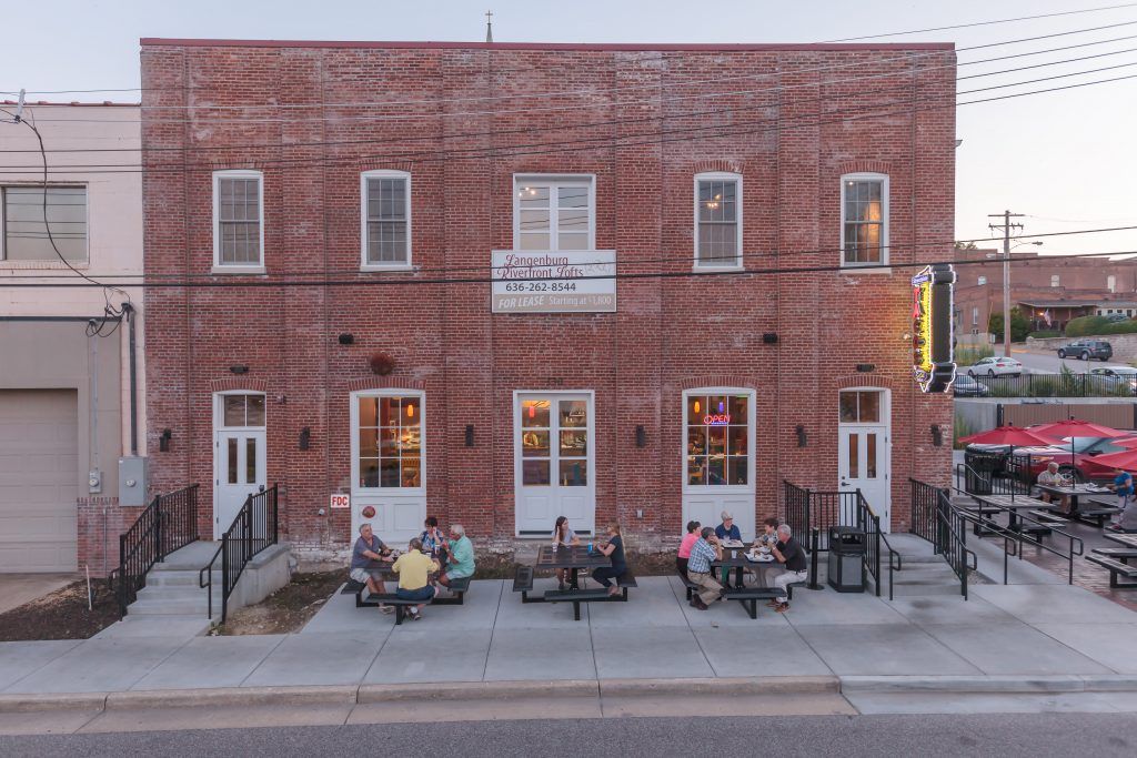 Enjoy Living in Downtown Washington, MO at MB Properties’ Riverfront Lofts!