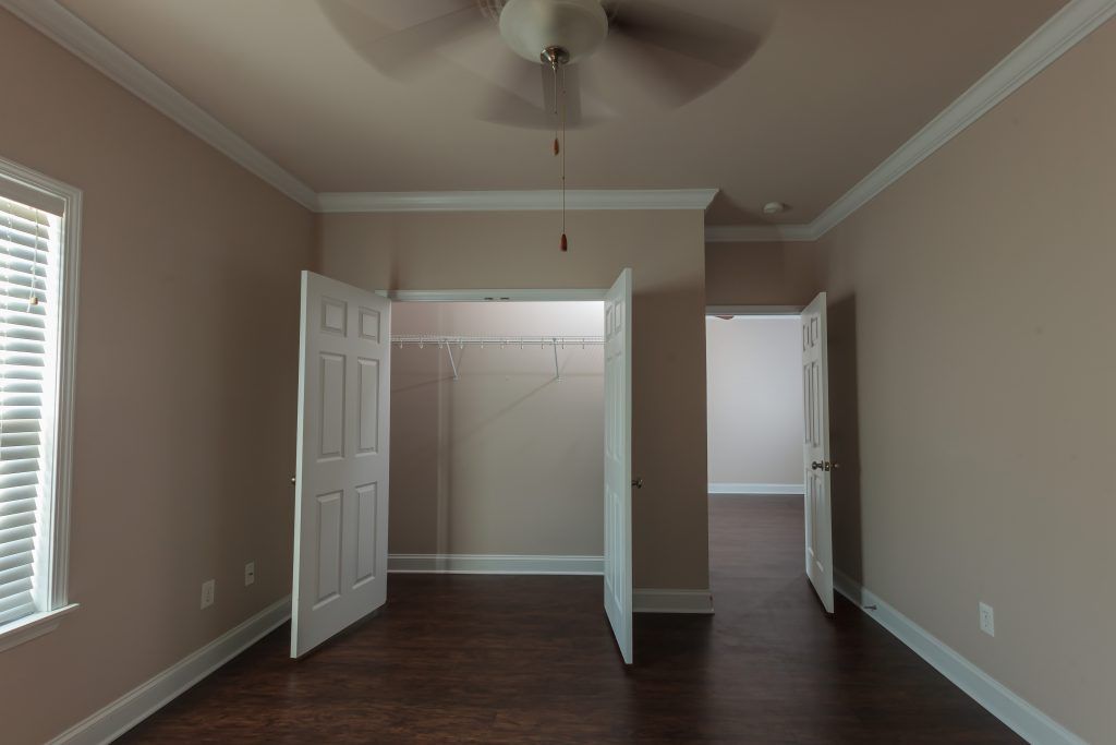 MB Properties at Stafford Bluffs Has Spacious Lofts Available in Washington, MO.