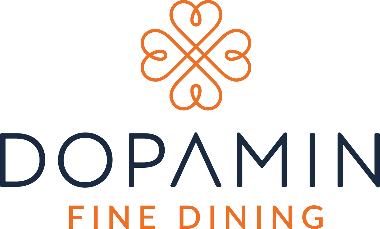 Dopamin Fine Dining-Logo mit orangefarbenem Blumensymbol und marineblauem und orangefarbenem Text auf weißem Hintergrund