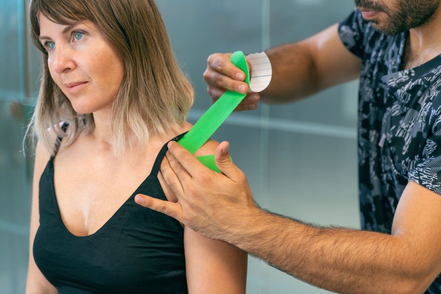 trattamento per la riabilitazione fisioterapica della spalla