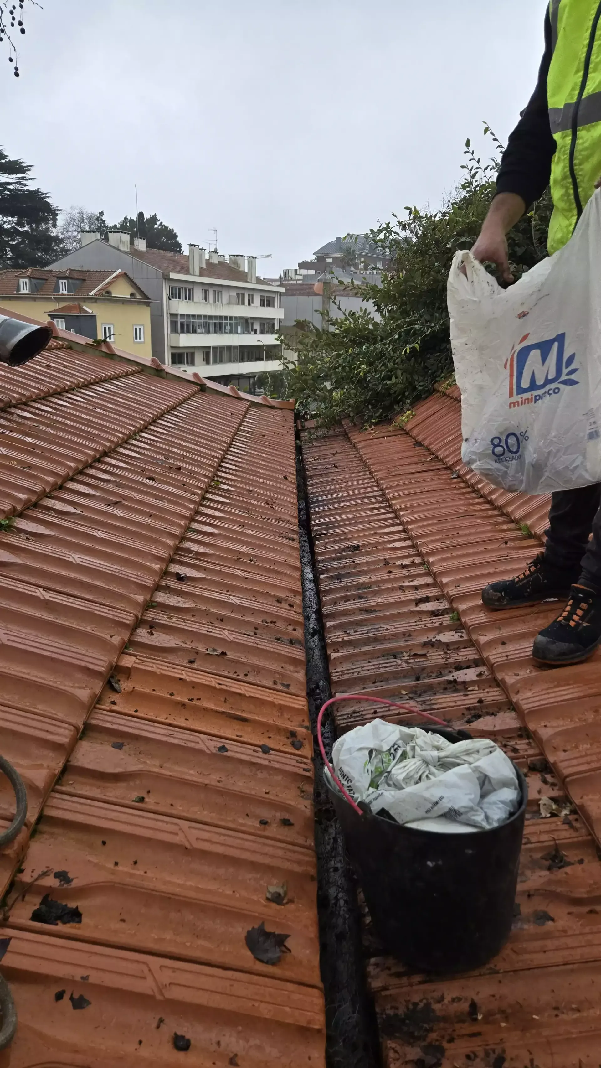 Cobertura exterior após limpeza profissional