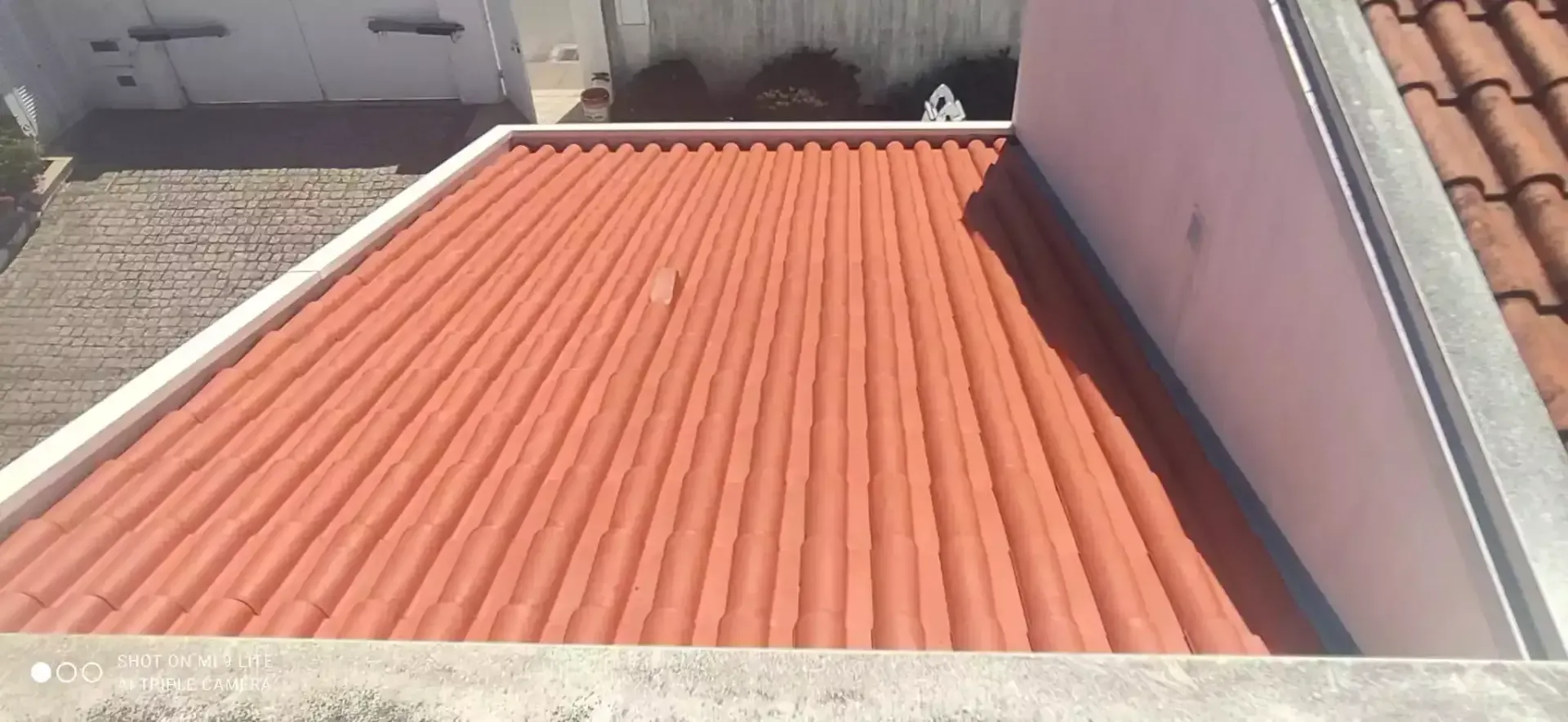 Cobertura exterior após limpeza profissional