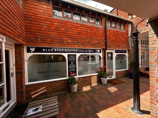 Exterior view of the Manos Foot Clinic in west sussex