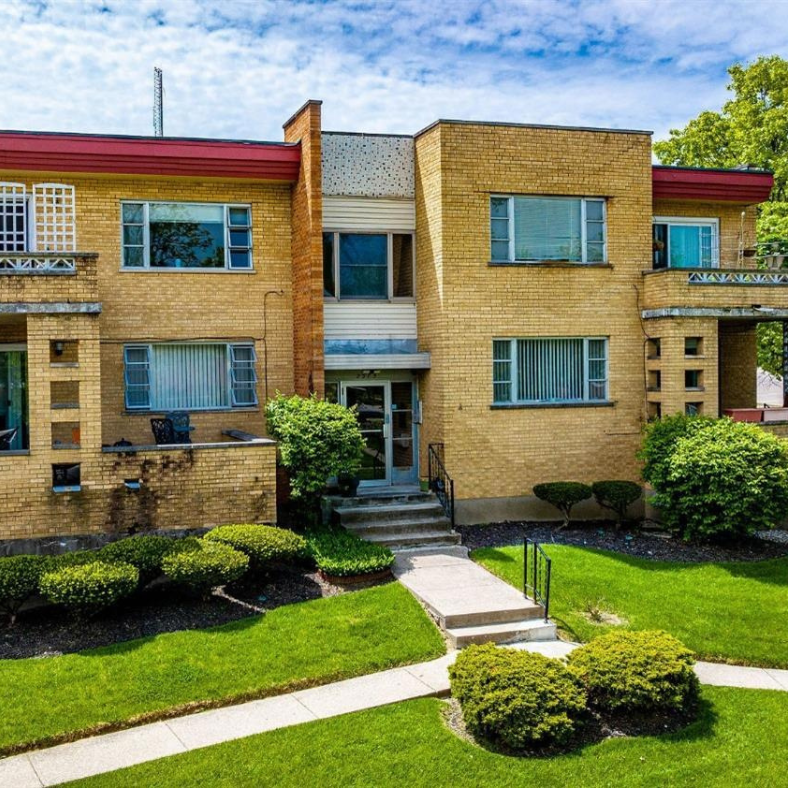 We Buy Multi-Family Homes for Cash