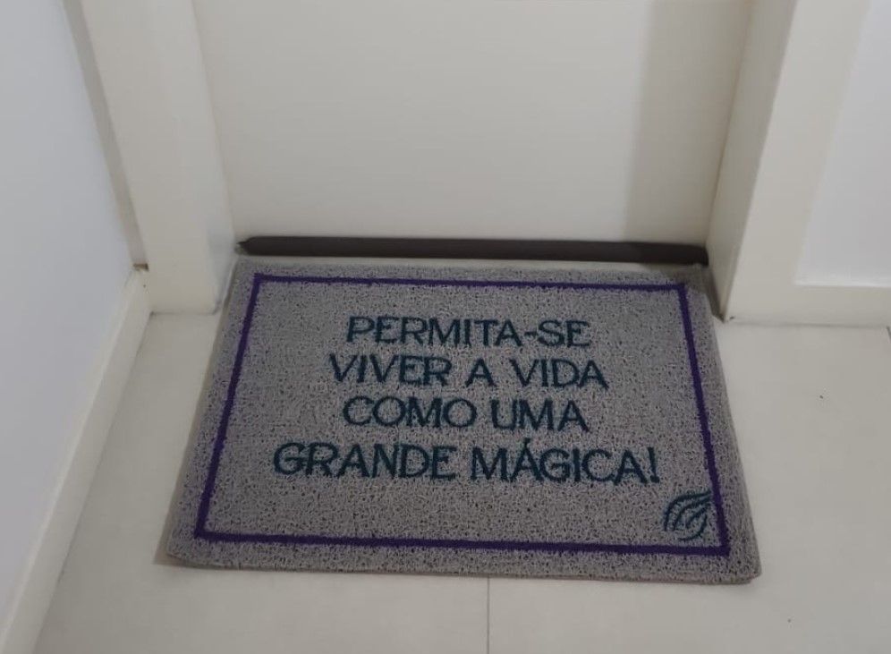 Como escolher o tamanho ideal do capacho para cada porta e garantir uma entrada bonita e funcional.