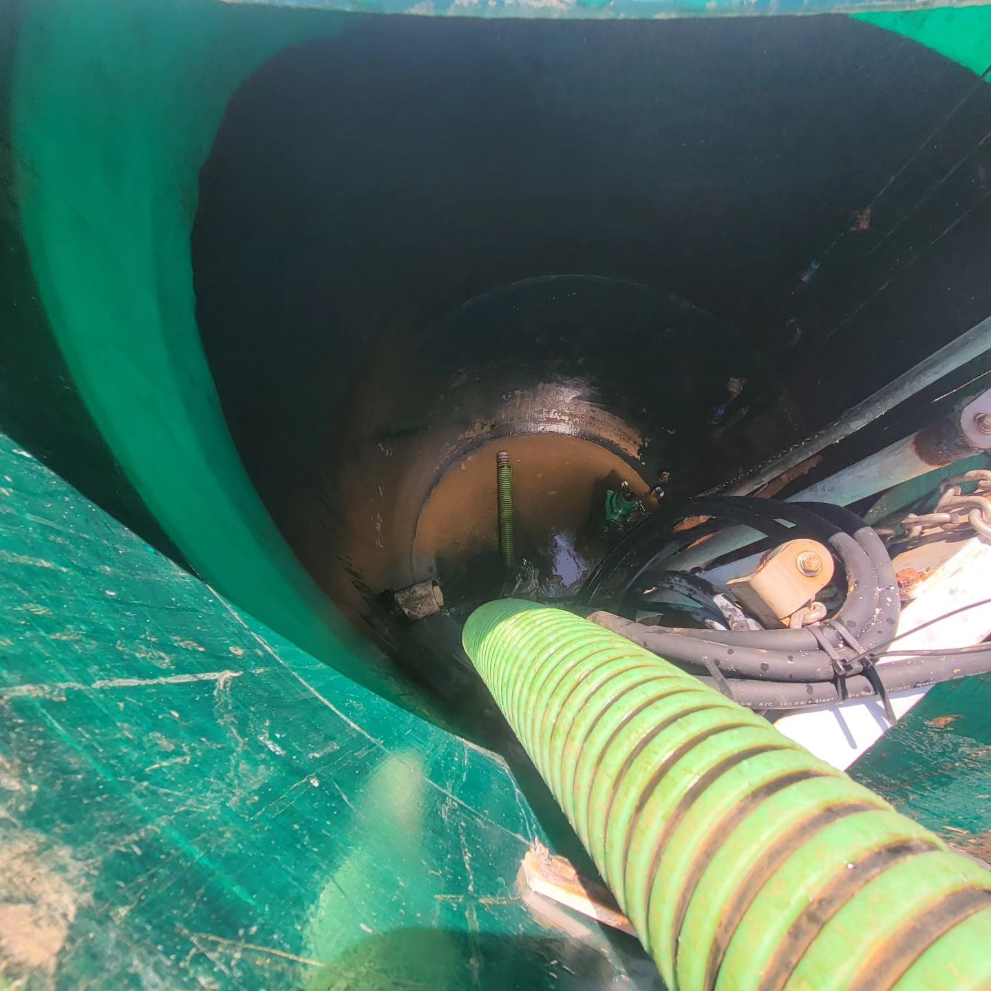 Complete Tank Cleaning
