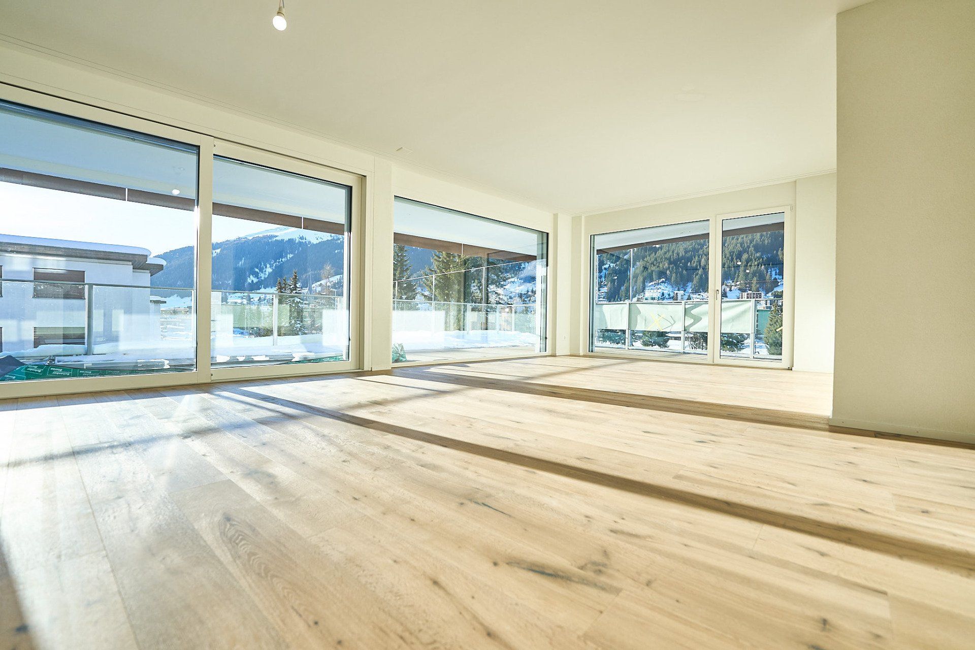 Aregger Davos Parketarbeiten 