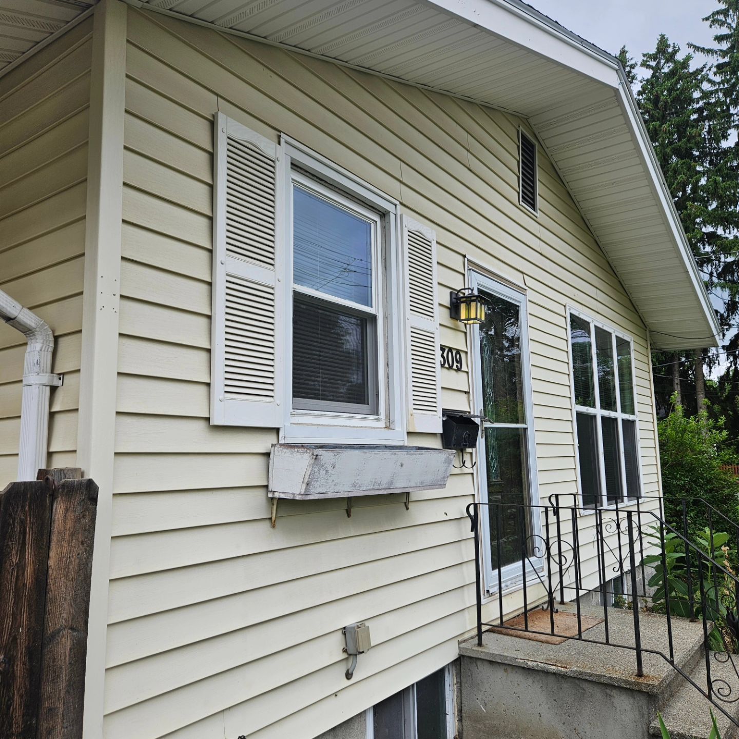 pressure washing 1