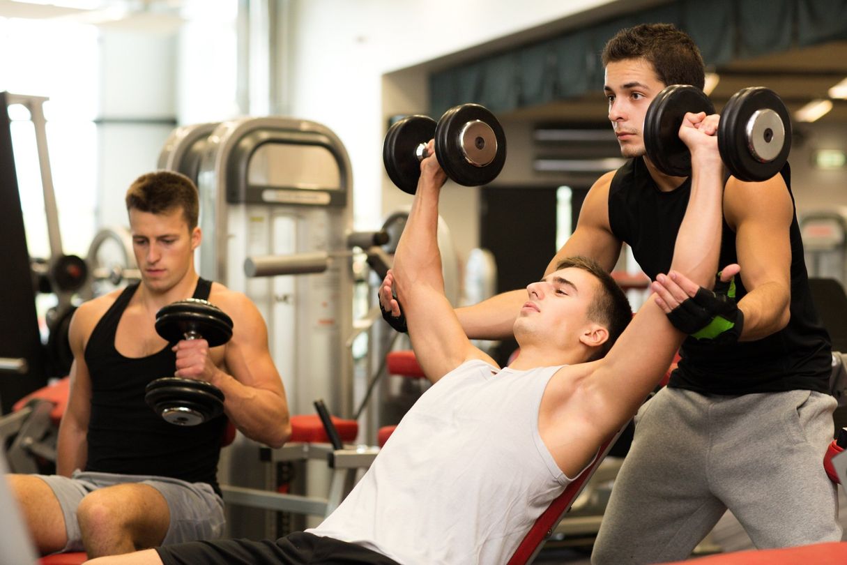 Ragazzo con personal training
