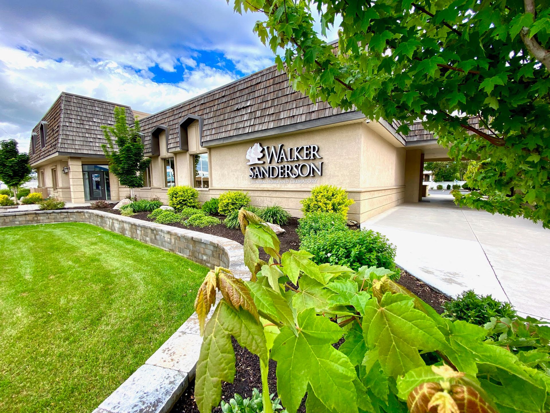 Walker Sanderson Funeral Home & Crematory Obituaries