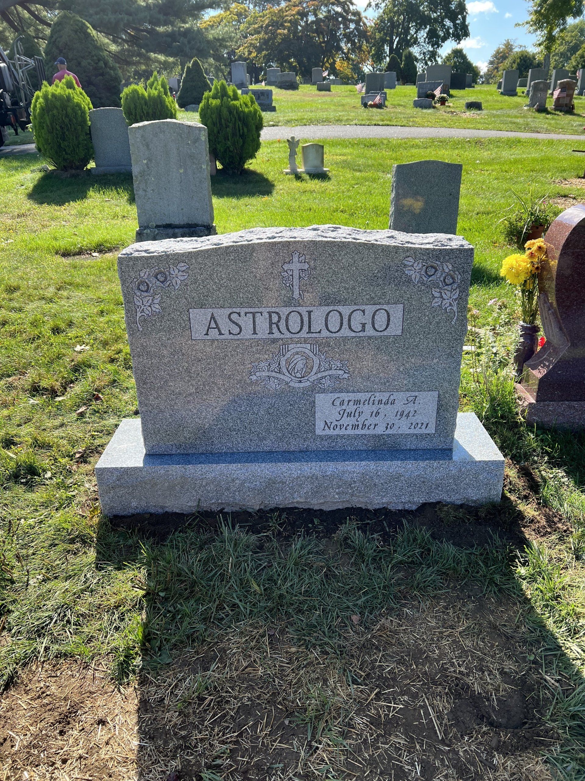 Astrologo Barre Grey Double Wide Upright Polished 2 BRP Sides Serp Top Deep Cut Lettering Deep Carved Roses