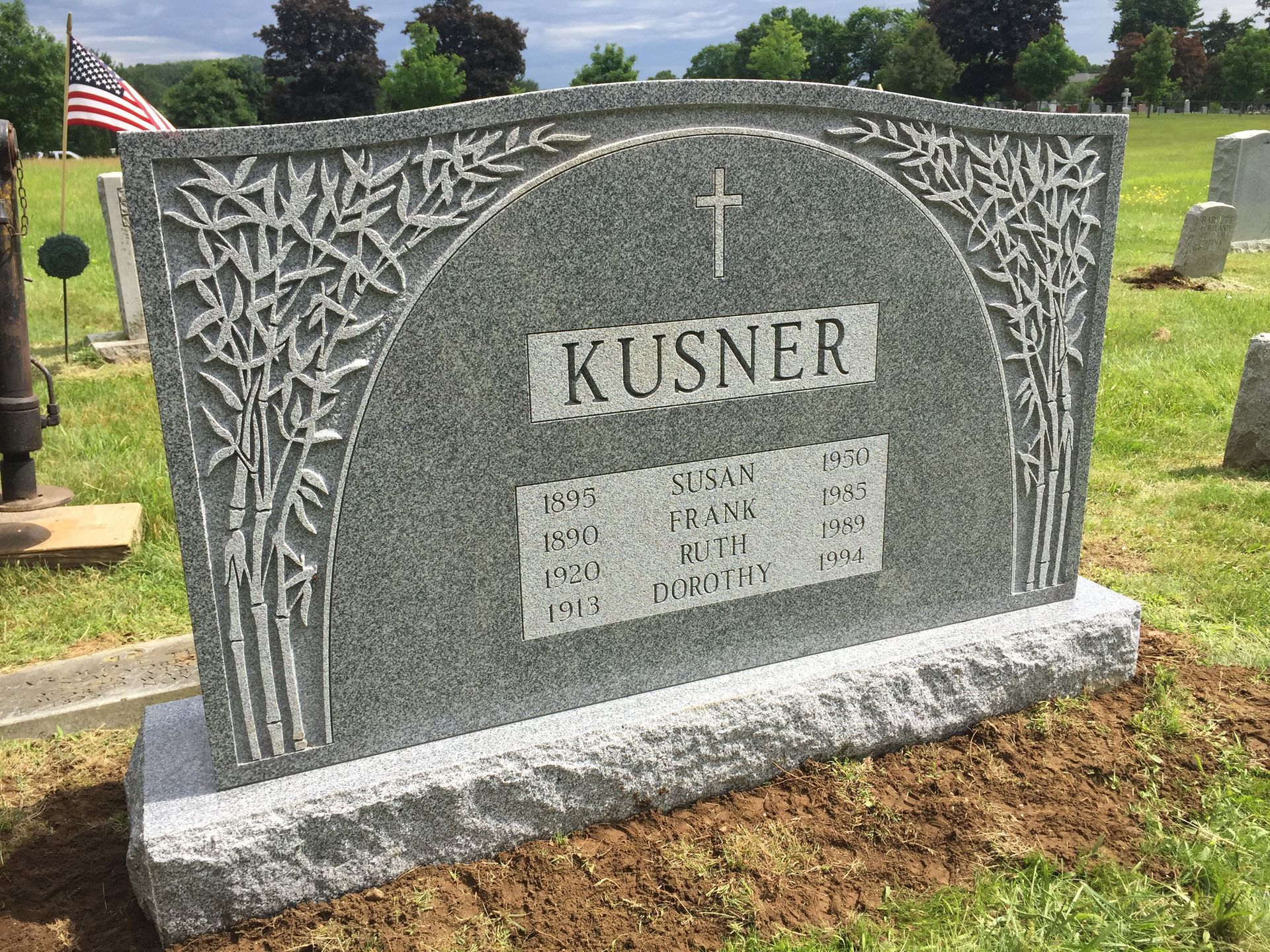 Kusner Barre Grey Double Wide Upright Polished 5 Serp Top Raised Bamboo Designs Panels Flat Carved Cross Deep Cut Lettering