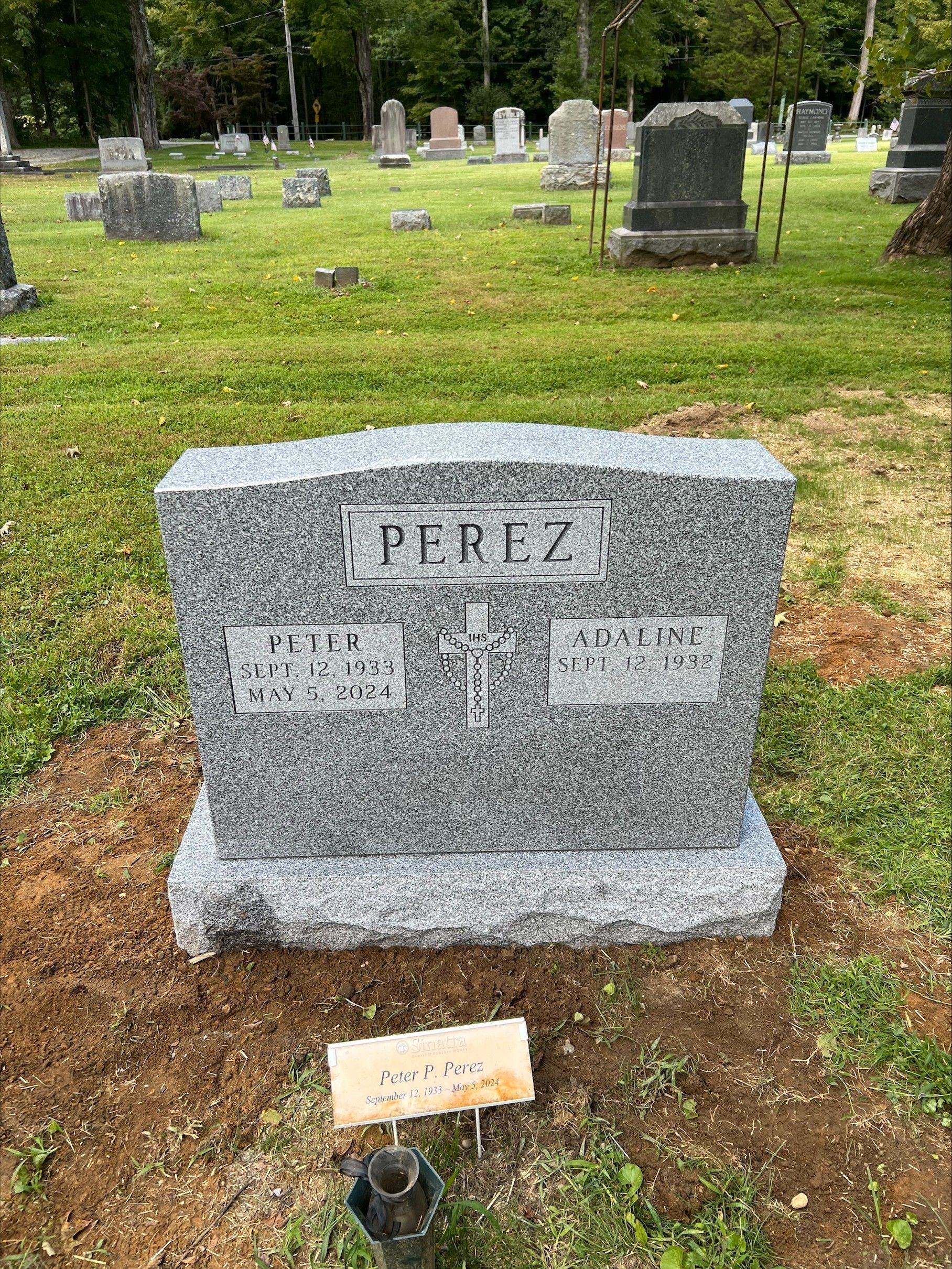 Perez Barre Grey Polished 5 Serp Top Double Outlined Panels Flat Carved Design Deep Cut Lettering Single Wide Upright
