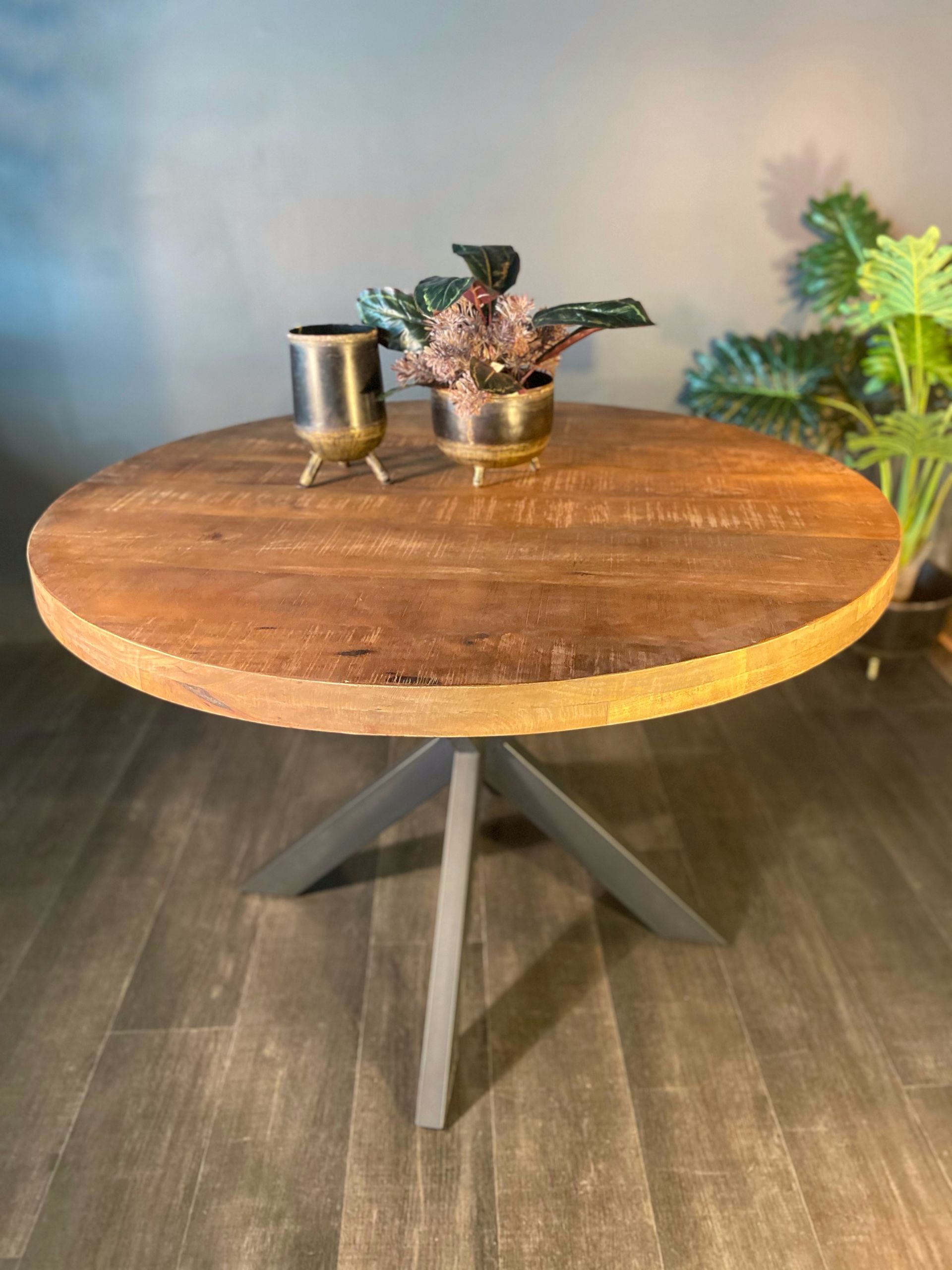 Ronde Eetkamertafel Wehl – Mangohout – Ø115 cm