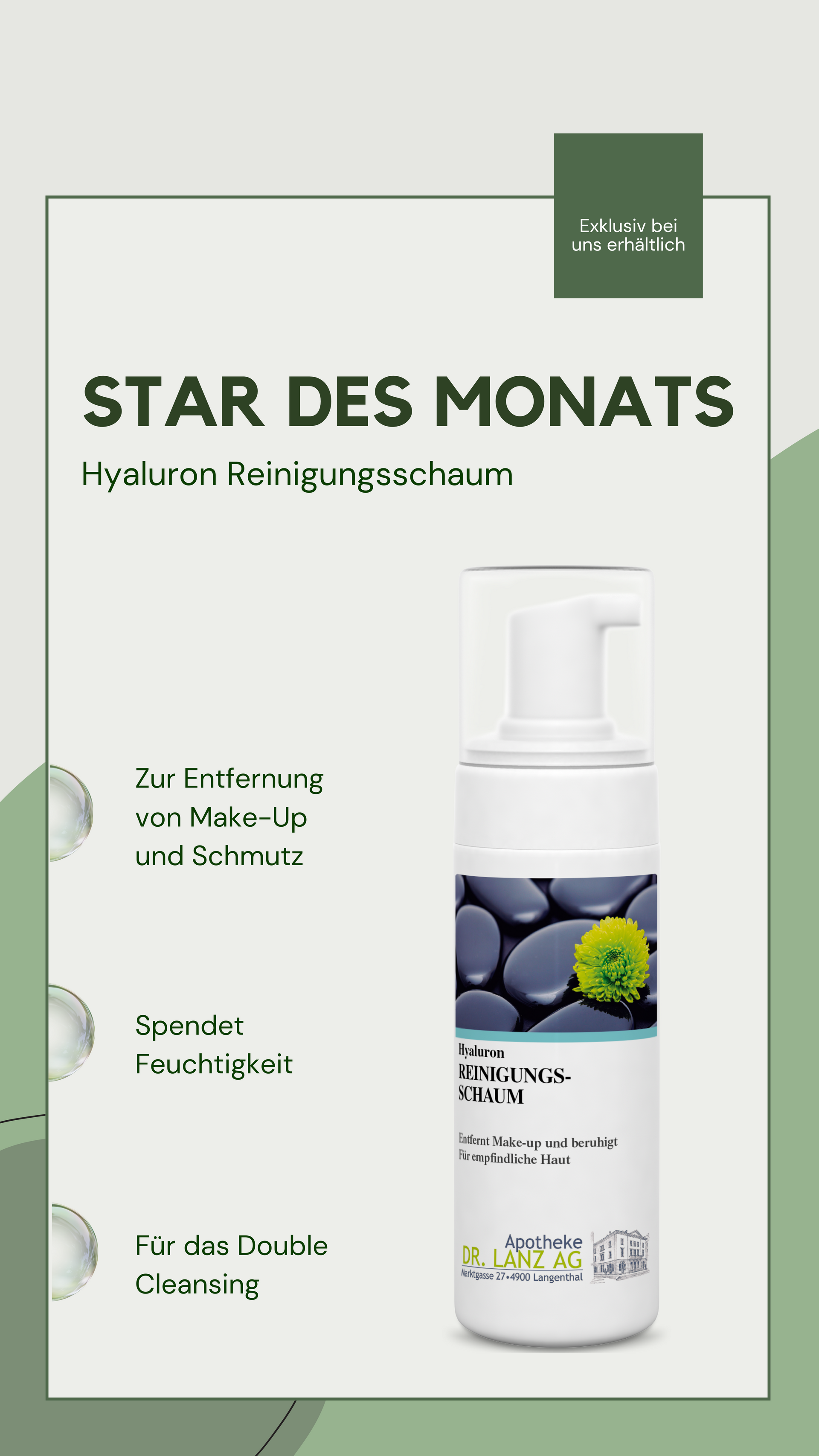 Werbeplakat für eine weisse Gesichtsreinigungsschaumflasche mit Beeren, grünen Akzenten und dem Schriftzug «STAR DES MONATS».