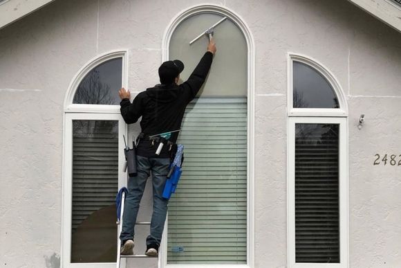 New construction window cleaning in Kent WA