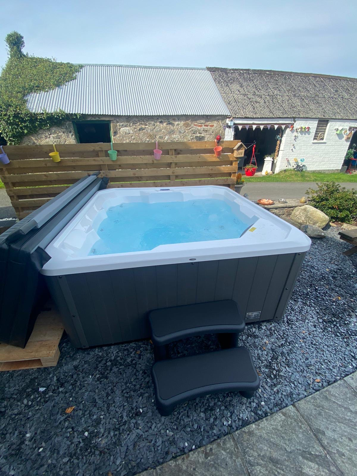 Commercial Hot tubs