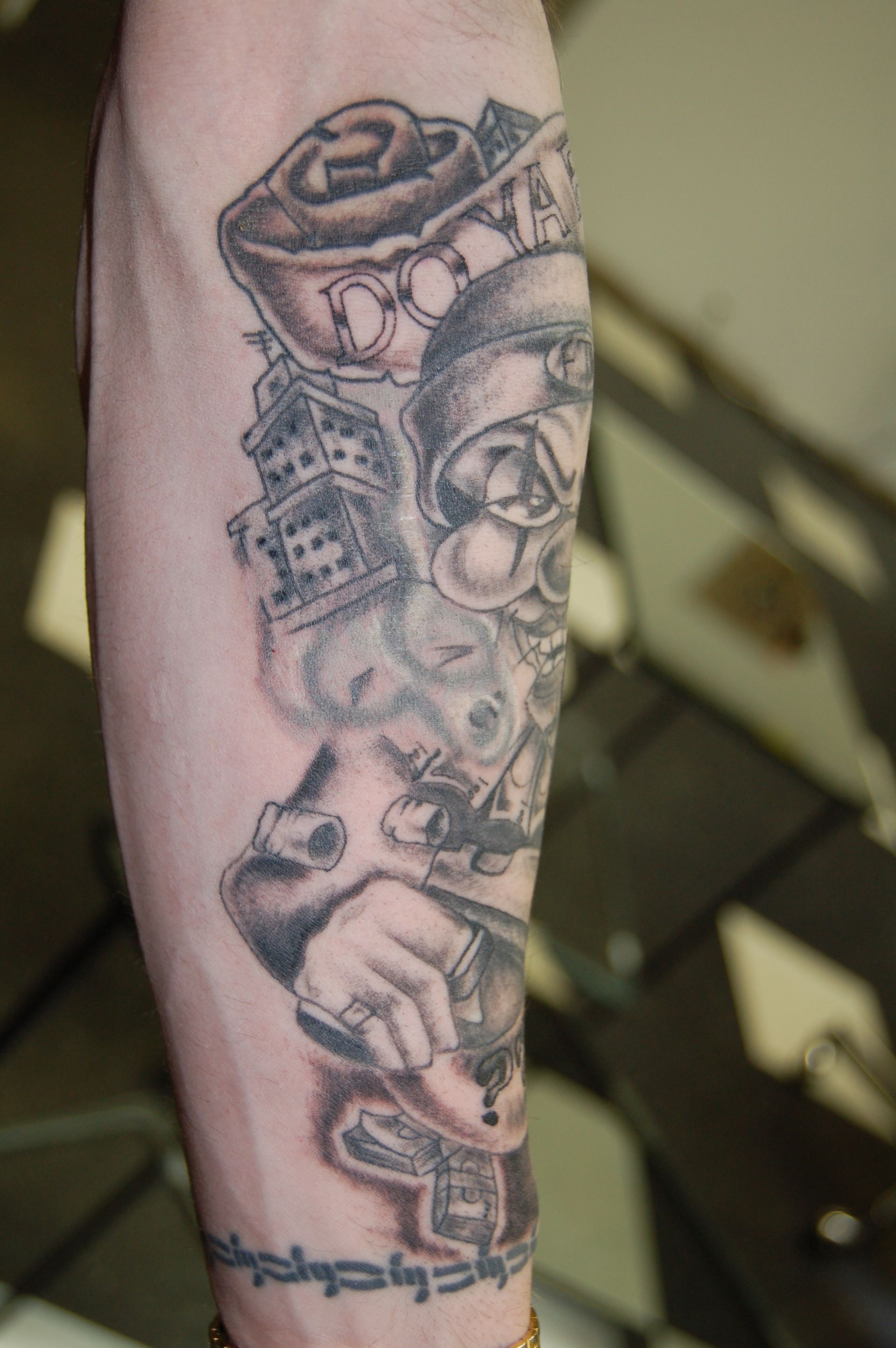A close up of a tattoo on a person 's arm.