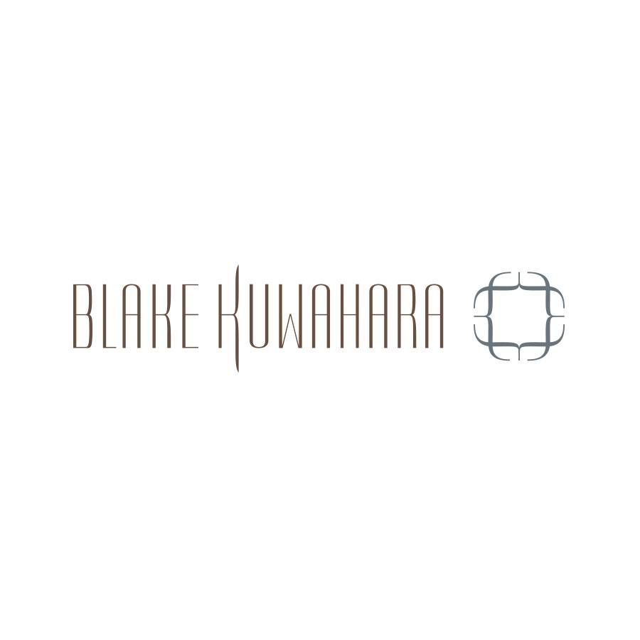 Il logo di Blake Kuwahara è su sfondo bianco.