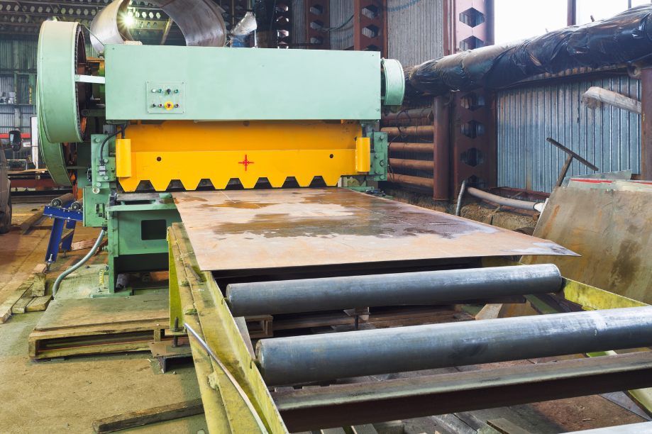 steel guillotining machine