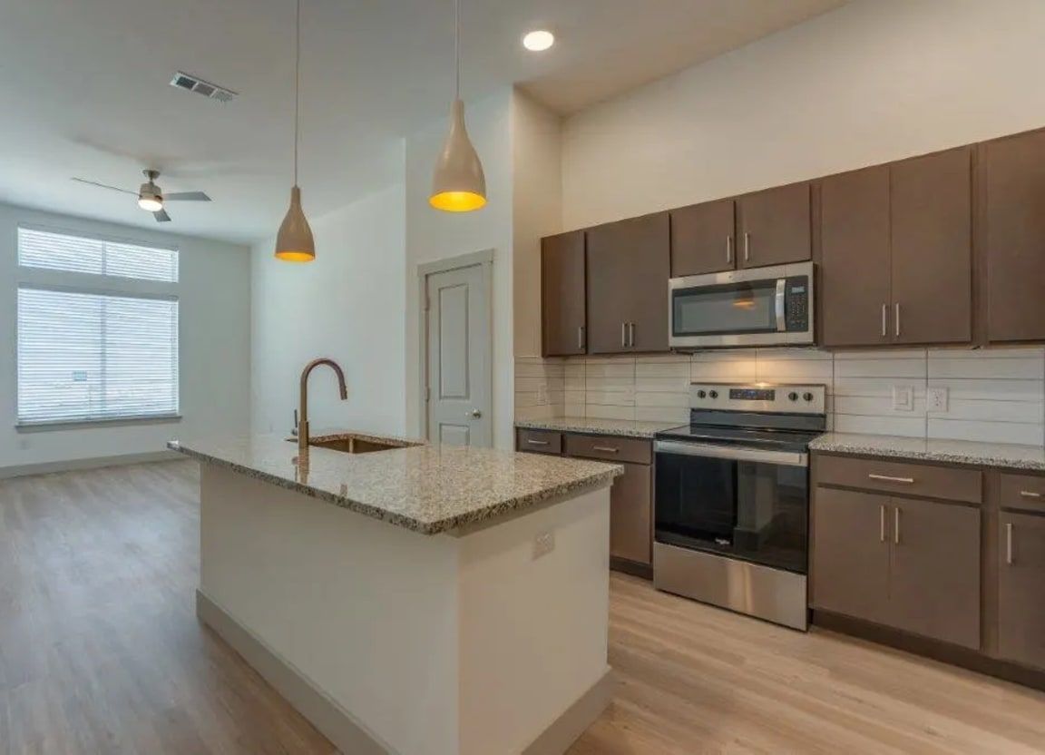 Kitchen at Valor at the Realm in Lewisville, TX.