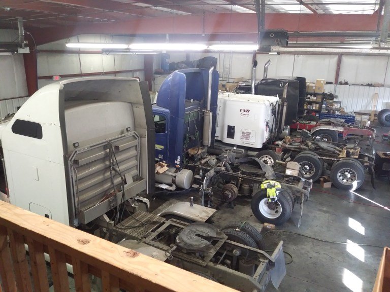 Trailer Repair | Lincoln, NE | Long Shot Repair LLC